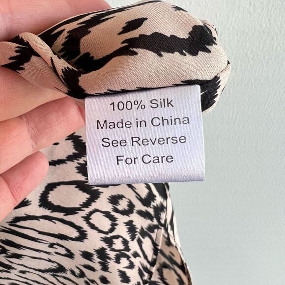 Parker Women’s XS Wrap Surplice Leopard Print Midi Dress Sleeveless 100% Silk - Picture 10 of 12